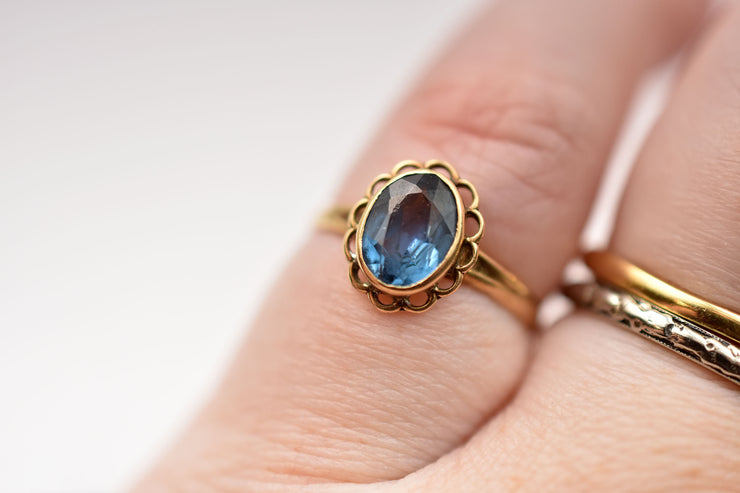 Vintage 10k Blue Topaz Ring