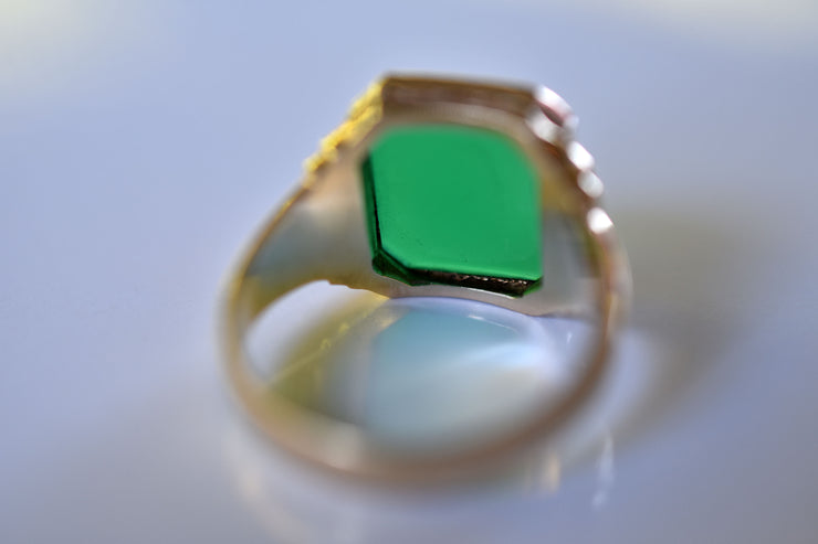 Vintage 10k Art Deco Green Chrysoprase Unisex Signet Style Cocktail Ring