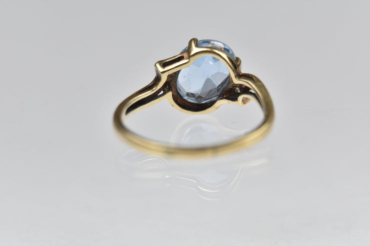Vintage 10k Blue and White Topaz Ring