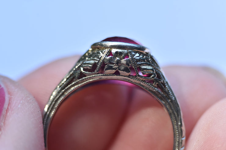 18k Art Deco Ruby and Sapphire Filigree Ring