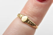 Vintage 10k Baby Signet Ring with a W Initial