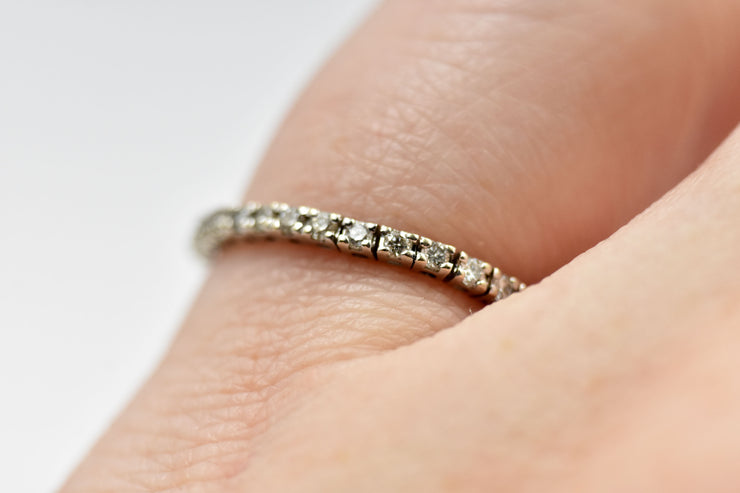 Estate 14k White Gold Flexible Diamond Ring
