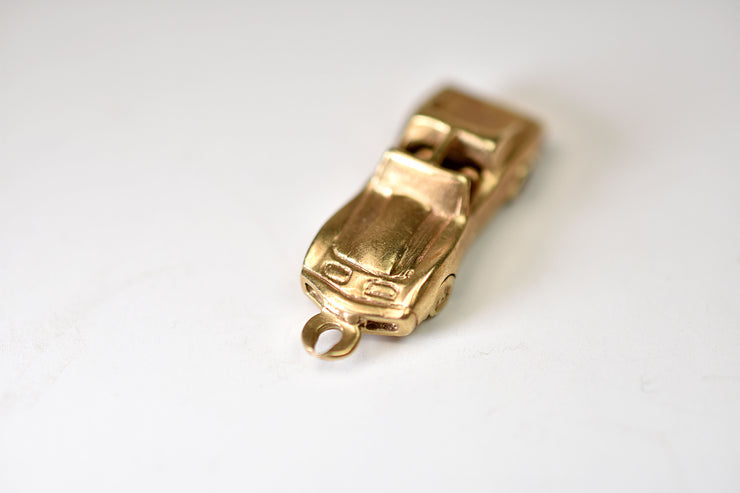 Estate 10k Corvette Car Charm Pendant