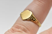 Vintage 9k Heart Signet Ring