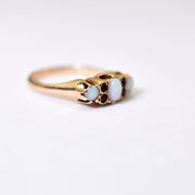 Vintage 10k Opal and Garnet Ring