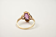 Vintage 10k Unique Purple Paste Ring