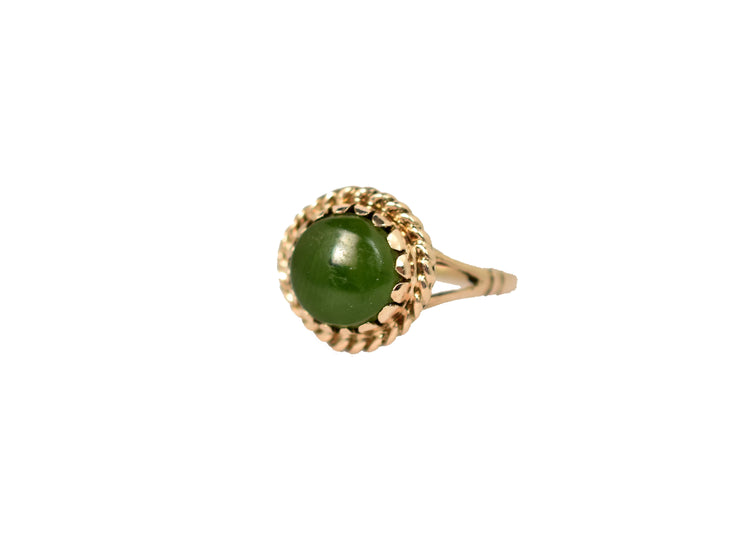 Vintage 9k Round Jade Ring