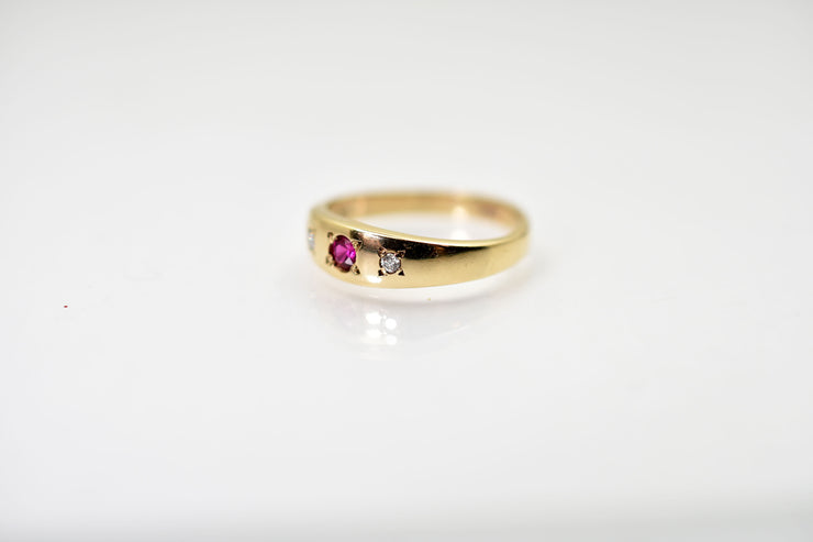 Vintage 10k Ruby & Diamond Ring
