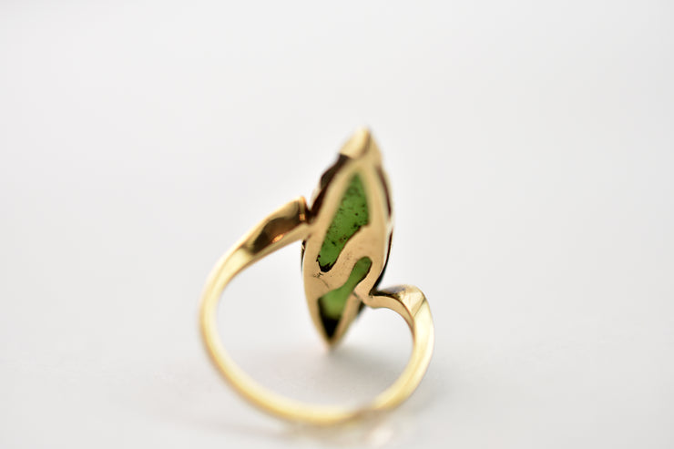 Vintage 10k Scalloped Set Jade Navette Ring