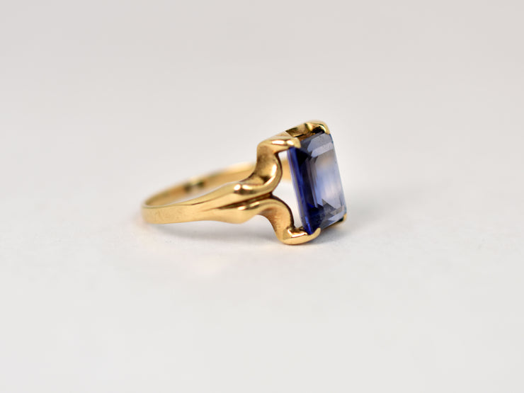 Retro 10k Sapphire Ring