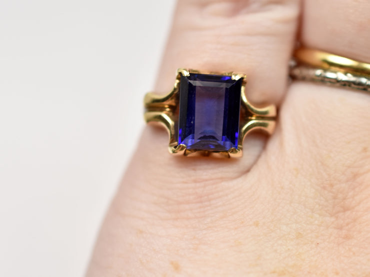 Retro 10k Sapphire Ring