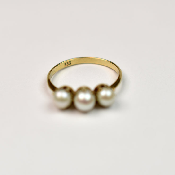 Vintage 8k Three Pearl Ring