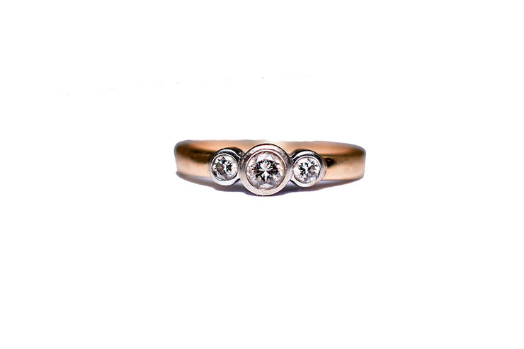 Vintage 14k Three Stone Bezel Set Diamond Ring
