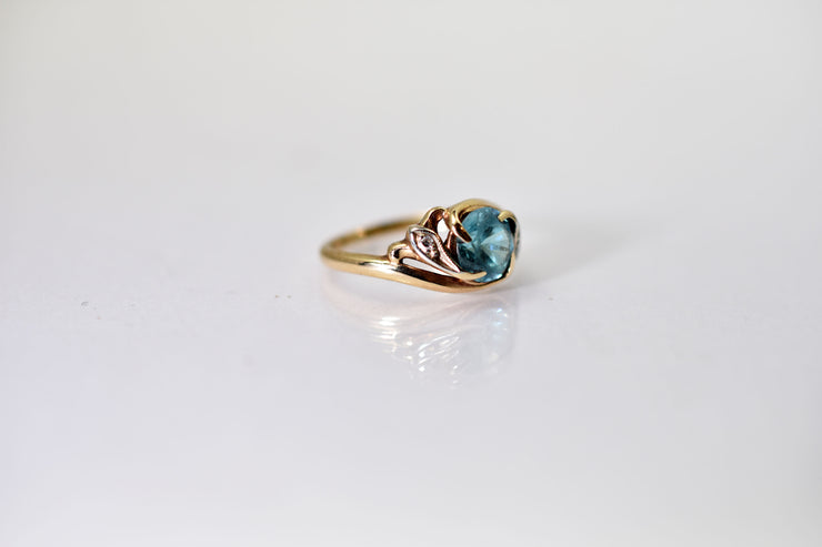 Vintage 14k Blue Zircon and Diamond Ring