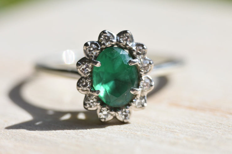 Emerald Green Stone with Diamond Halo in 18k White Gold