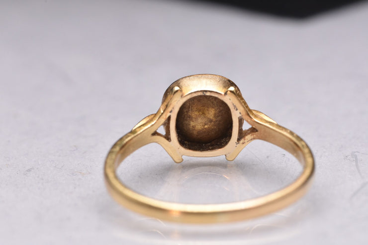 Vintage 18k Yellow Gold Georgian Style Closed Back Flat Cut Garnet Ring