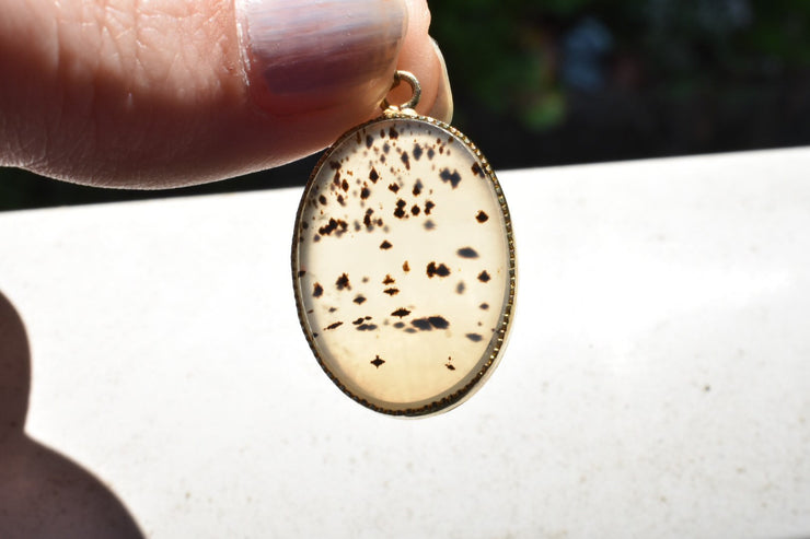 Vintage Gold Plated Agate Pendant and Screw Back Earrings (Clip-On)